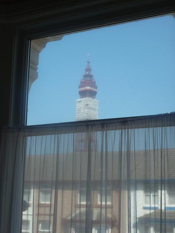 Windsor House Bed & Breakfast Blackpool